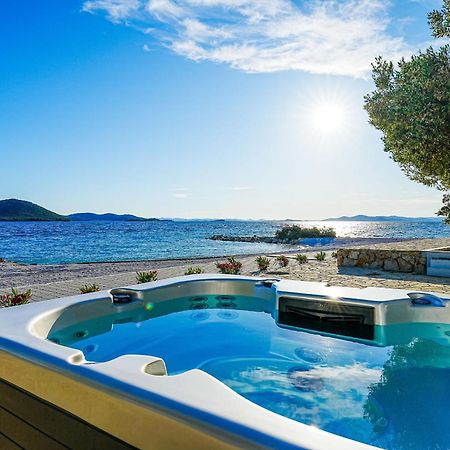 Buqez Eco Resort - Beach Villa 28 - Directly By Beach Drage Exteriör bild