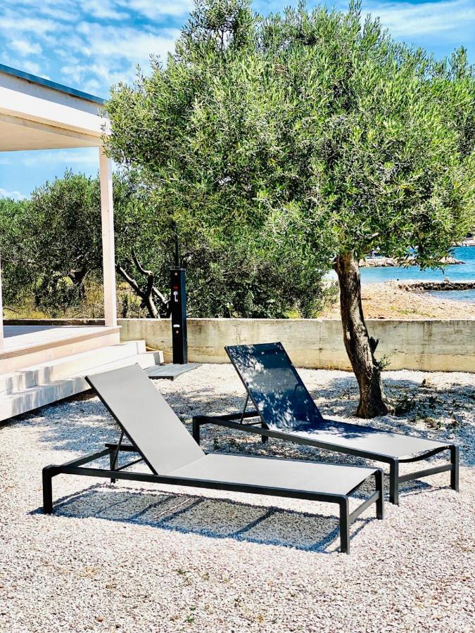 Buqez Eco Resort - Beach Villa 28 - Directly By Beach Drage Exteriör bild