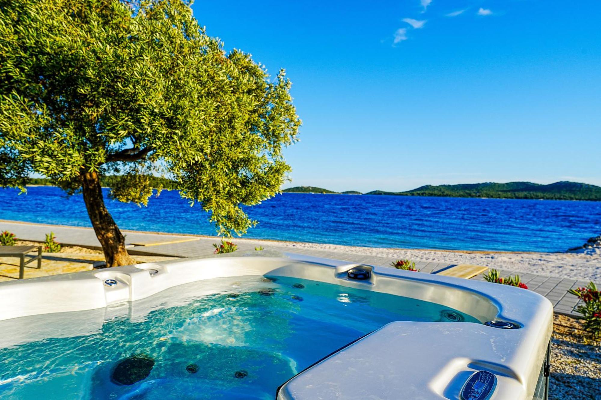 Buqez Eco Resort - Beach Villa 28 - Directly By Beach Drage Exteriör bild